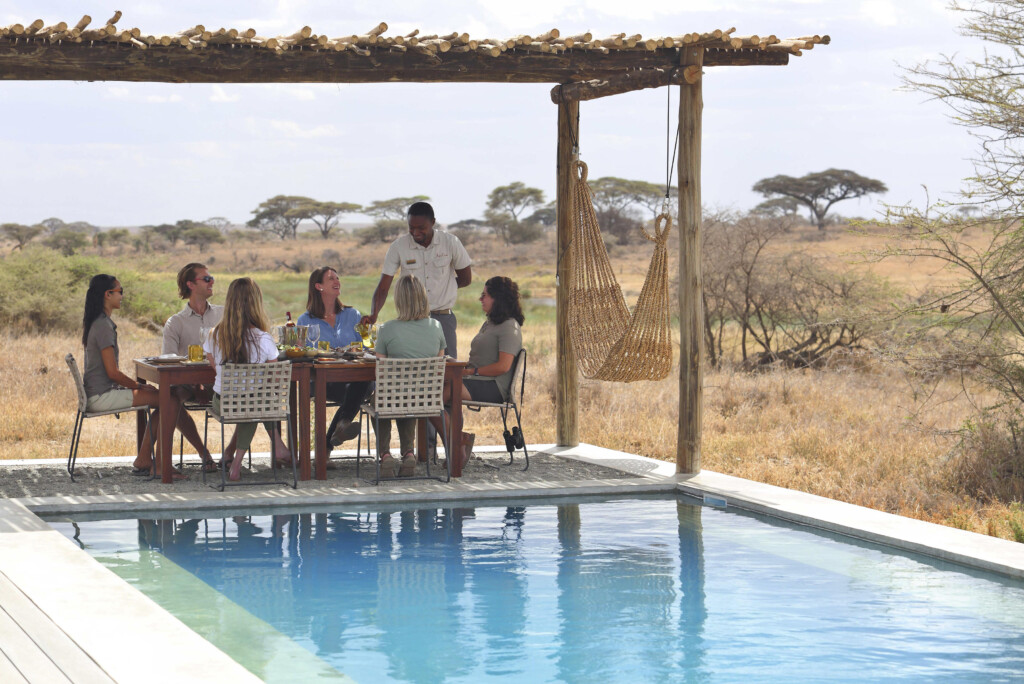 Namiri-Plains-Serengeti-Tanzania-safari-swimming pool-alfresco-dining